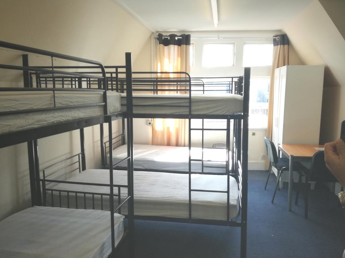Amity Hostel Лондон Экстерьер фото