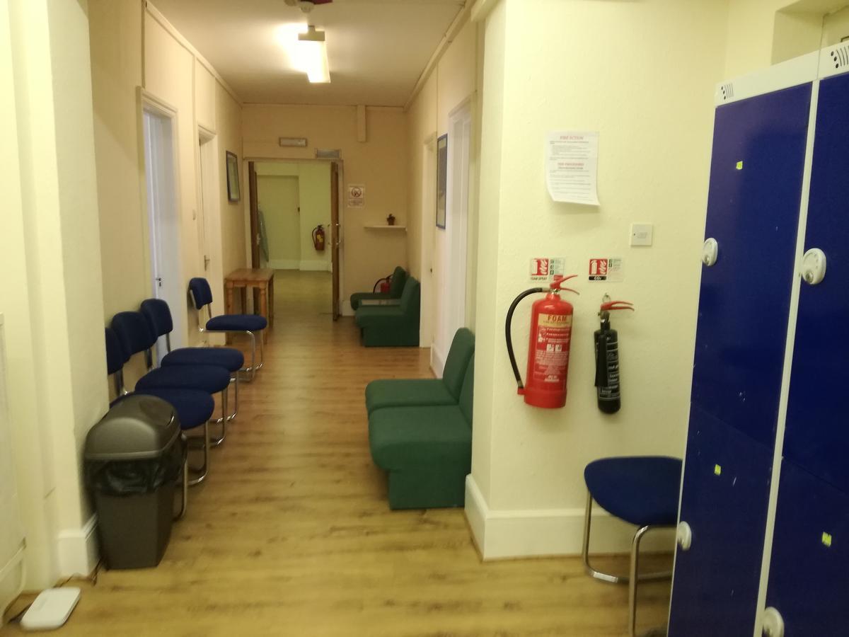 Amity Hostel Лондон Экстерьер фото