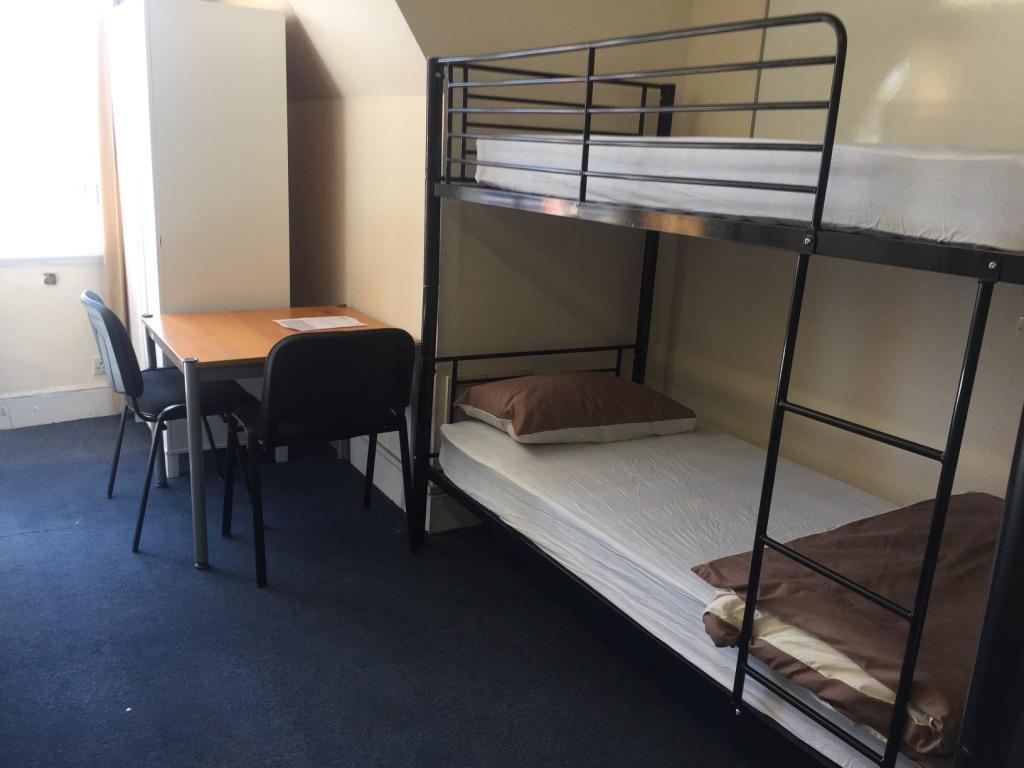 Amity Hostel Лондон Экстерьер фото