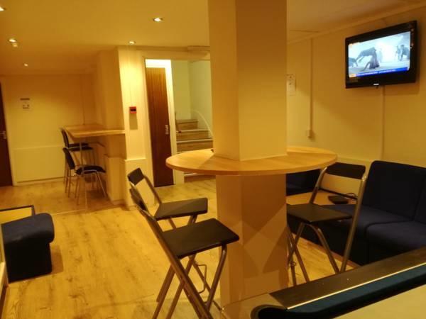 Amity Hostel Лондон Экстерьер фото
